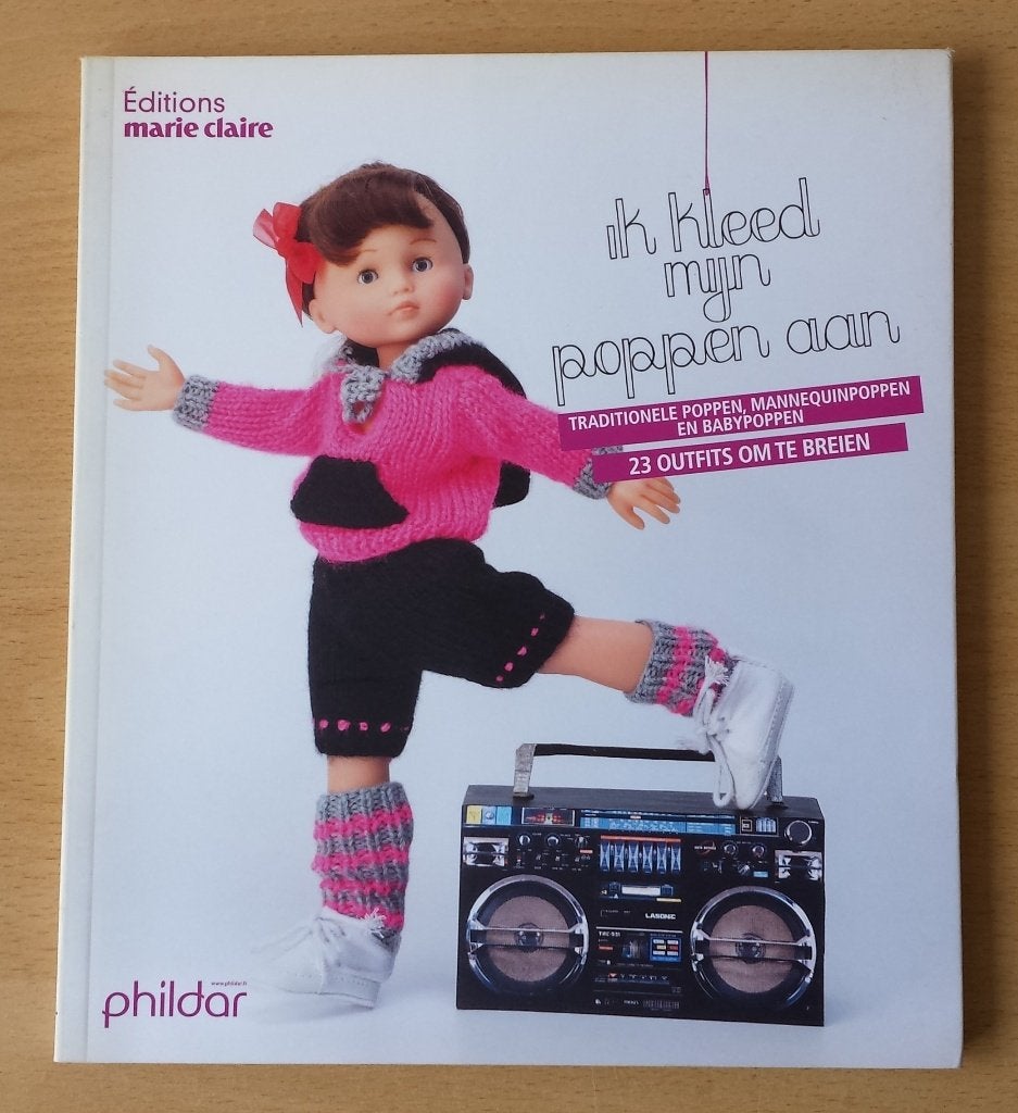 Breien - Ik Kleed Mijn Poppen Aan - Marie Claire - 2014, Hobby en Vrije tijd, Gebruikt, Marie Claire, Ophalen of Verzenden, Breien