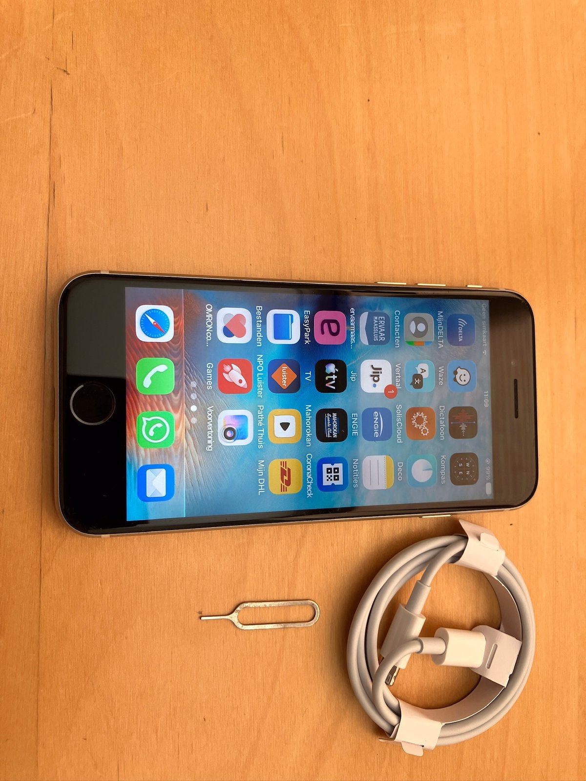 Iphone SE3 (2022), 128 GB, Ophalen, 83 %, Wit, Met simlock