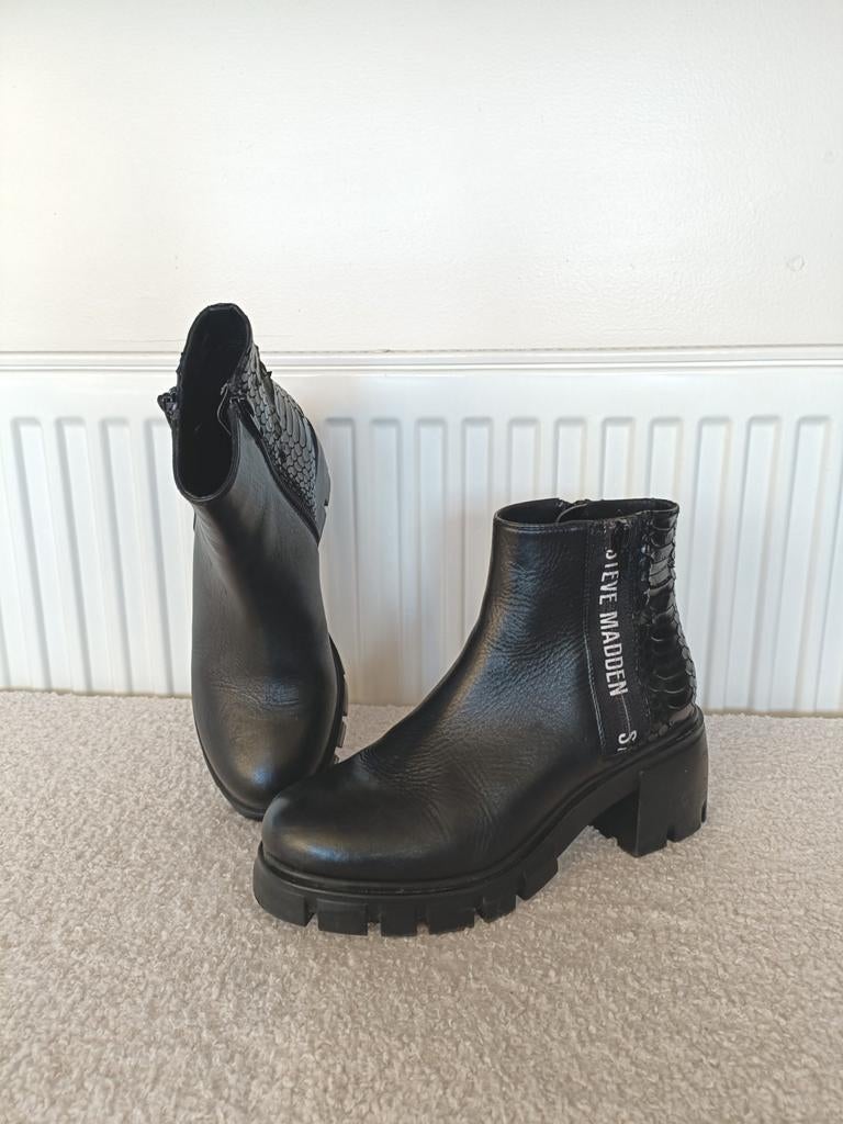Black Snake Biker Boots, Steve Madden. 38., Zwart, Lage of Enkellaarzen, Steve Madden, Ophalen of Verzenden
