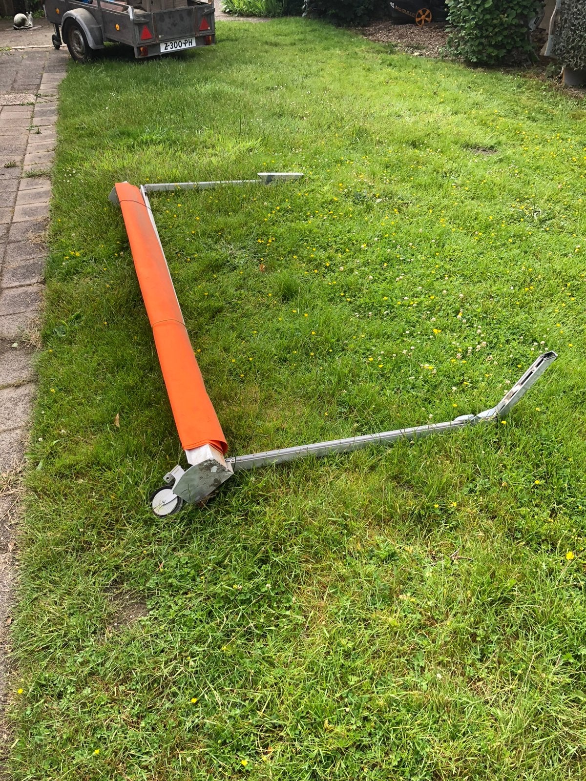 Zonneschermen, Ophalen of Verzenden, Gebruikt, 250 cm tot 450 cm, Knikarmscherm
