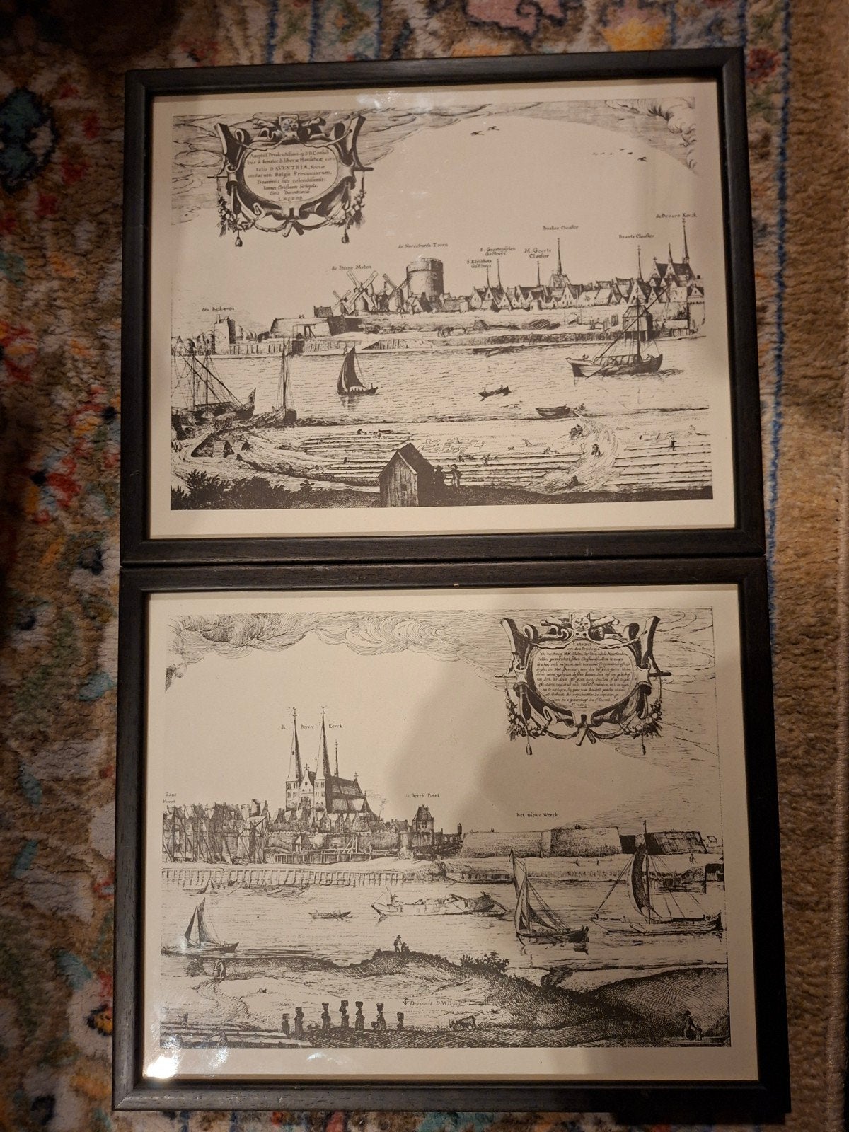 Set van 2 ingelijste etsen van stadsgezichten / Deventer, Antiek en Kunst, Ophalen of Verzenden