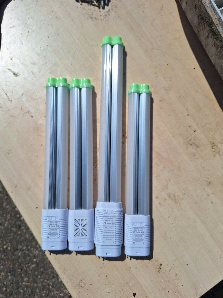 Tl led licht, Ophalen, Zo goed als nieuw