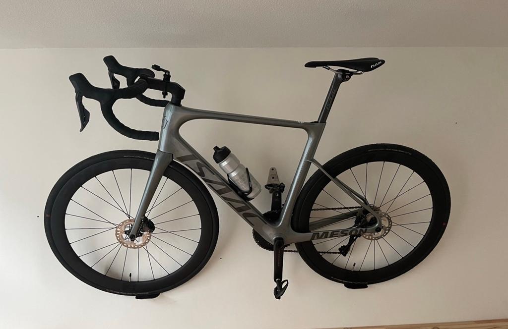 Isaac Meson MY23 Racefiets - Ultegra Di2, 50mm Carbon Wielen, Fietsen en Brommers, Fietsen | Racefietsen, Overige merken, 28 inch