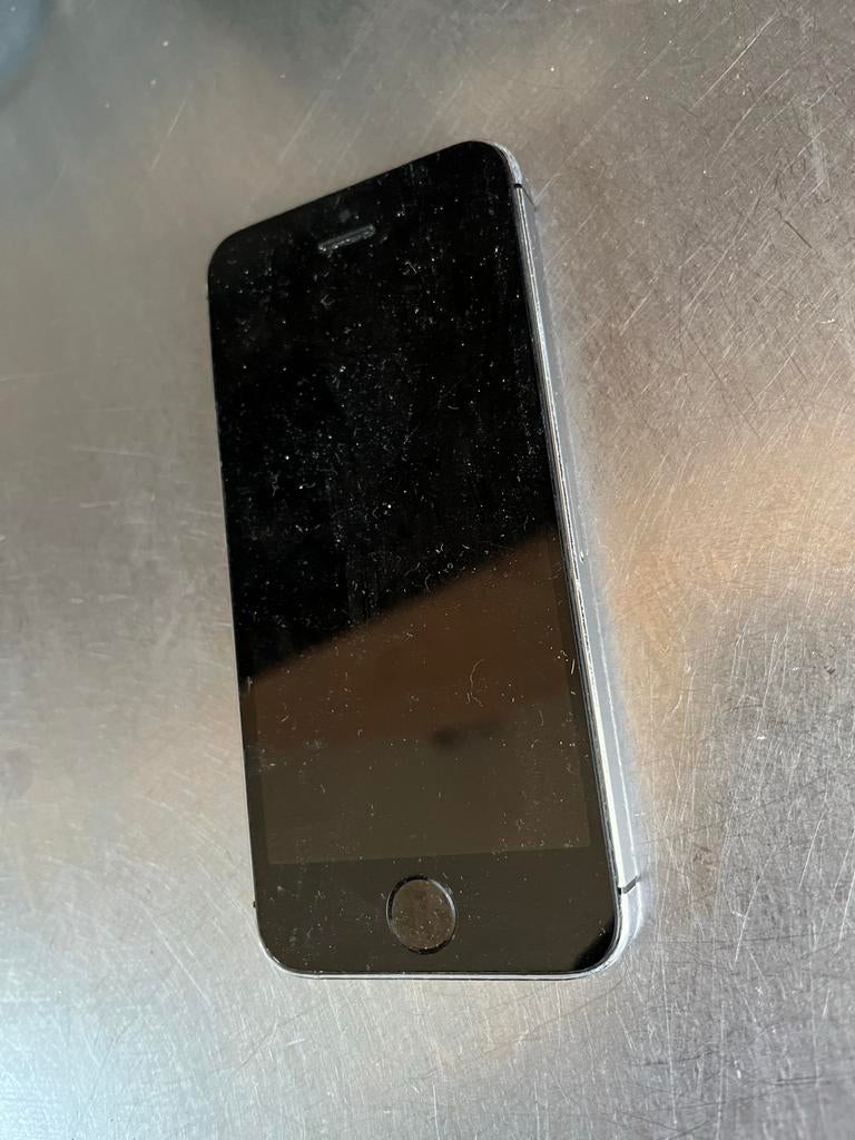 Gebruikte iPhone 5S - Zilver, 16 GB, Telecommunicatie, Mobiele telefoons | Apple iPhone, Gebruikt, 16 GB, Ophalen of Verzenden