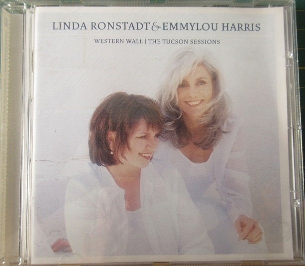 splinternieuwe CD, Emmylou Harris & Linda Ronstadt, Cd's en Dvd's, Cd's | Wereldmuziek, Ophalen of Verzenden, Nieuw in verpakking
