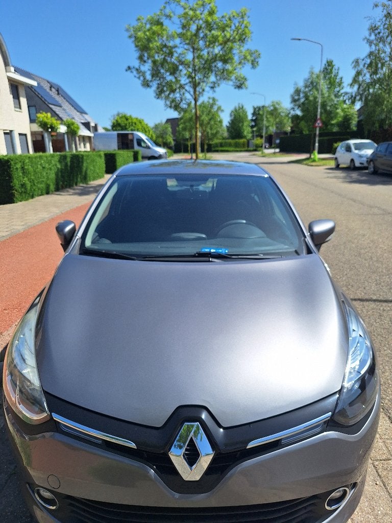 Renault Clio Energy TCe 90pk Eco2 S&S 2016 Grijs, 898 cc, Stof, 40 €/maand, Zwart