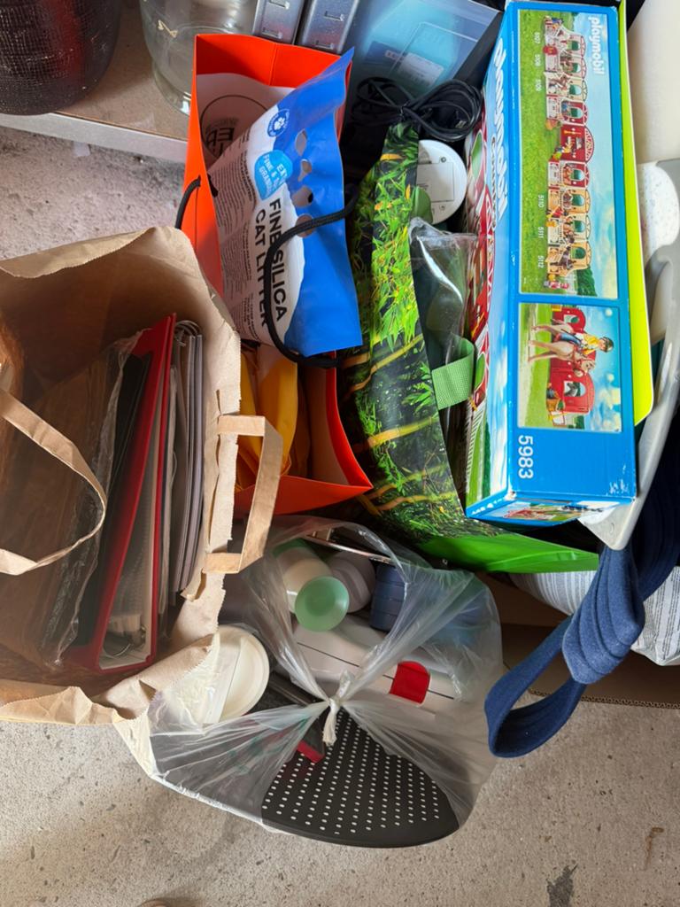 Gratis, Diversen, Rommelmarktspullen, Ophalen of Verzenden, Zo goed als nieuw