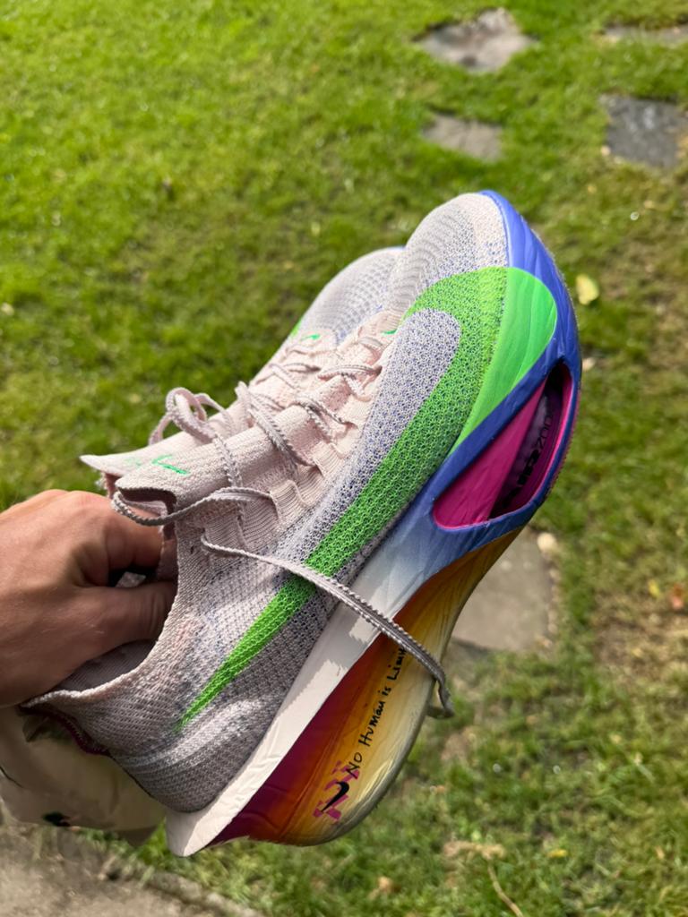 Nike Alphafly 3 Eliud Kipchoge - Maat 45 - Zo goed als nieuw, Ophalen of Verzenden, Zo goed als nieuw, Overige kleuren, Sportschoenen