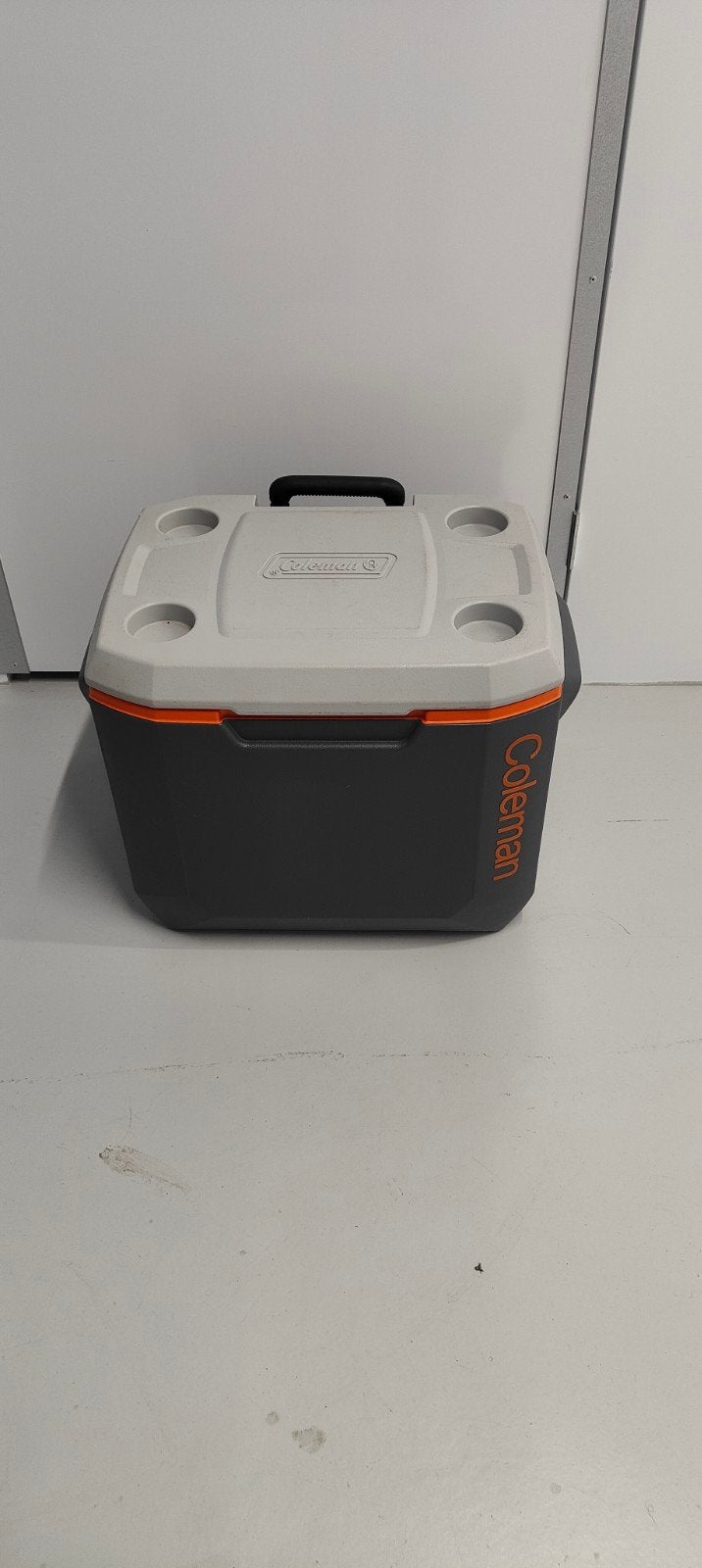 Koelbox Coleman 50 QT Wheeled Xtreme Cool Grijs, Ophalen of Verzenden, Gebruikt, Koelbox, Koelelement
