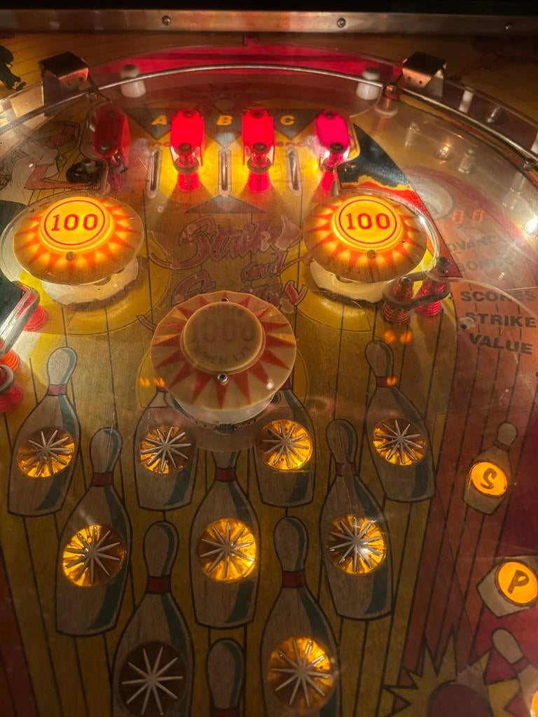 Bally Strikes and Spares Flipperkast - Klassieke Speelervari, Verzamelen, Ophalen, Gebruikt, Elektronisch, Bally
