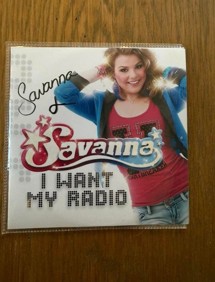 Savanna gesigneerde single 2011, Gebruikt, Ophalen of Verzenden, Pop, Gesigneerd