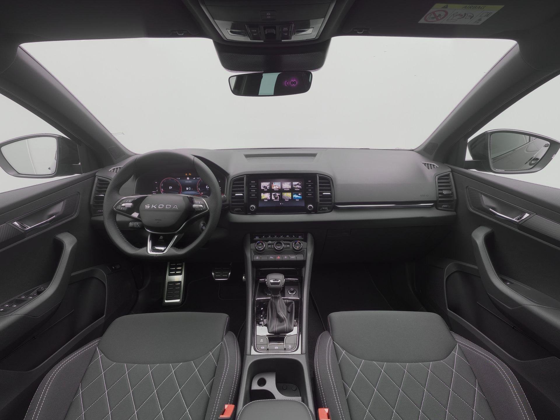 Skoda Karoq Sportline Ultimate 1.5 TSI DSG | Trekhaak | Elek, Auto's, Automatische klimaatregeling, Stof, 1498 cc, Euro 6