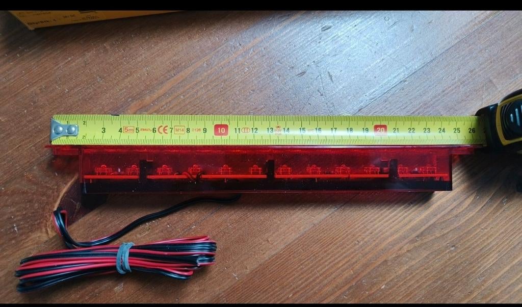 Nieuw Derde Remlicht - Universeel LED, Ophalen of Verzenden, Nieuw, Universele onderdelen