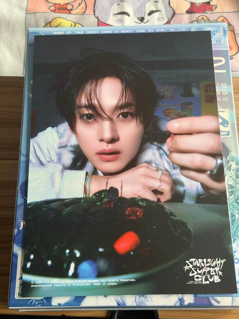 Stray Kids Lee Know poster starlight supper club, Ophalen of Verzenden, Zo goed als nieuw, Foto of Kaart