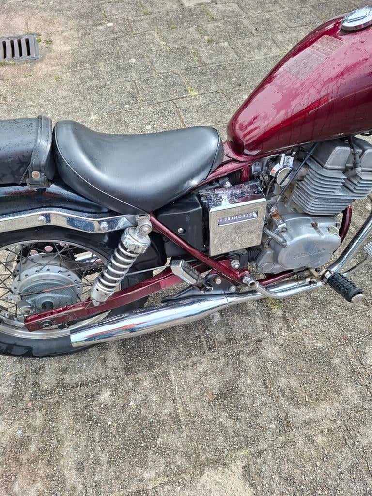 Honda cmx 250 rebel nieuwe accu nieuwe voorband, 250 cc, 2 cilinders, Chopper, Gebruikt