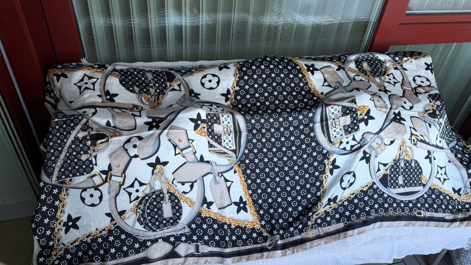 Louis Vuitton-stijl Sjaal, Ophalen, Zo goed als nieuw