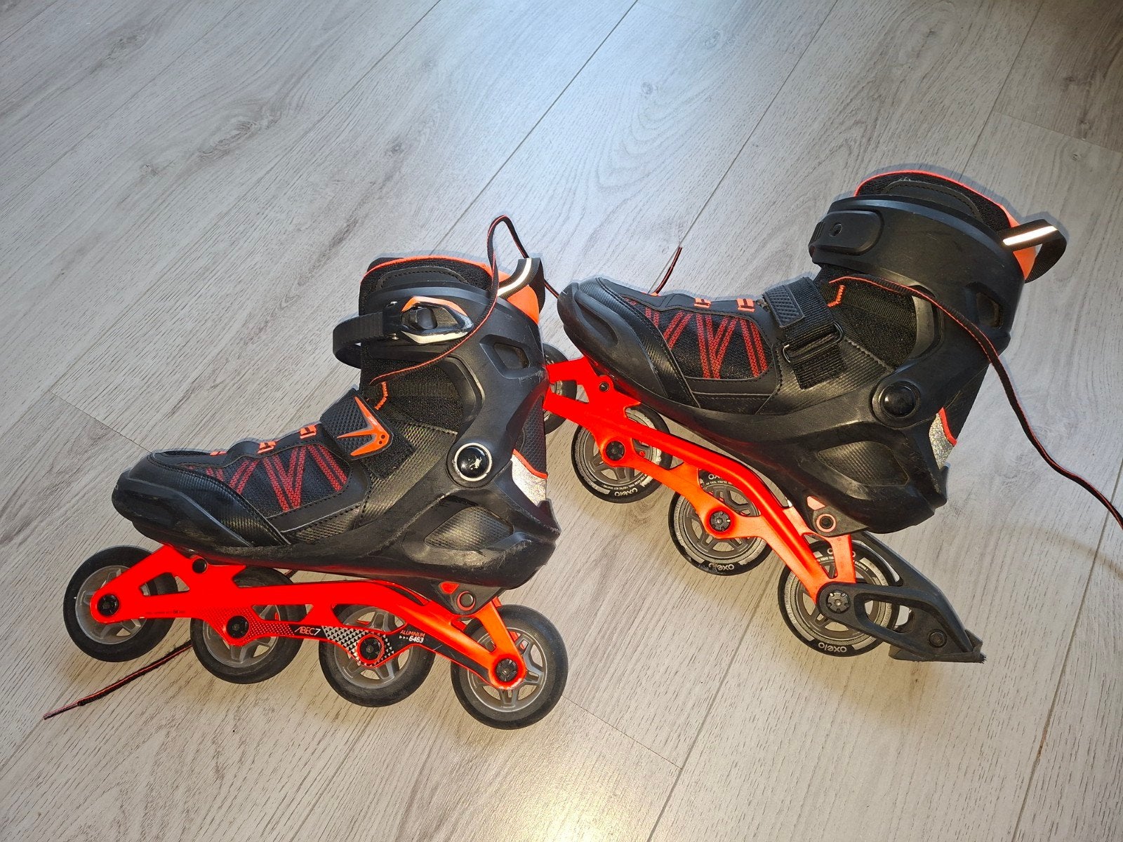 Oxelo Inline Skates - Zwart/Oranje, Ophalen of Verzenden, Inline skates 4 wielen, Verstelbaar, Gebruikt
