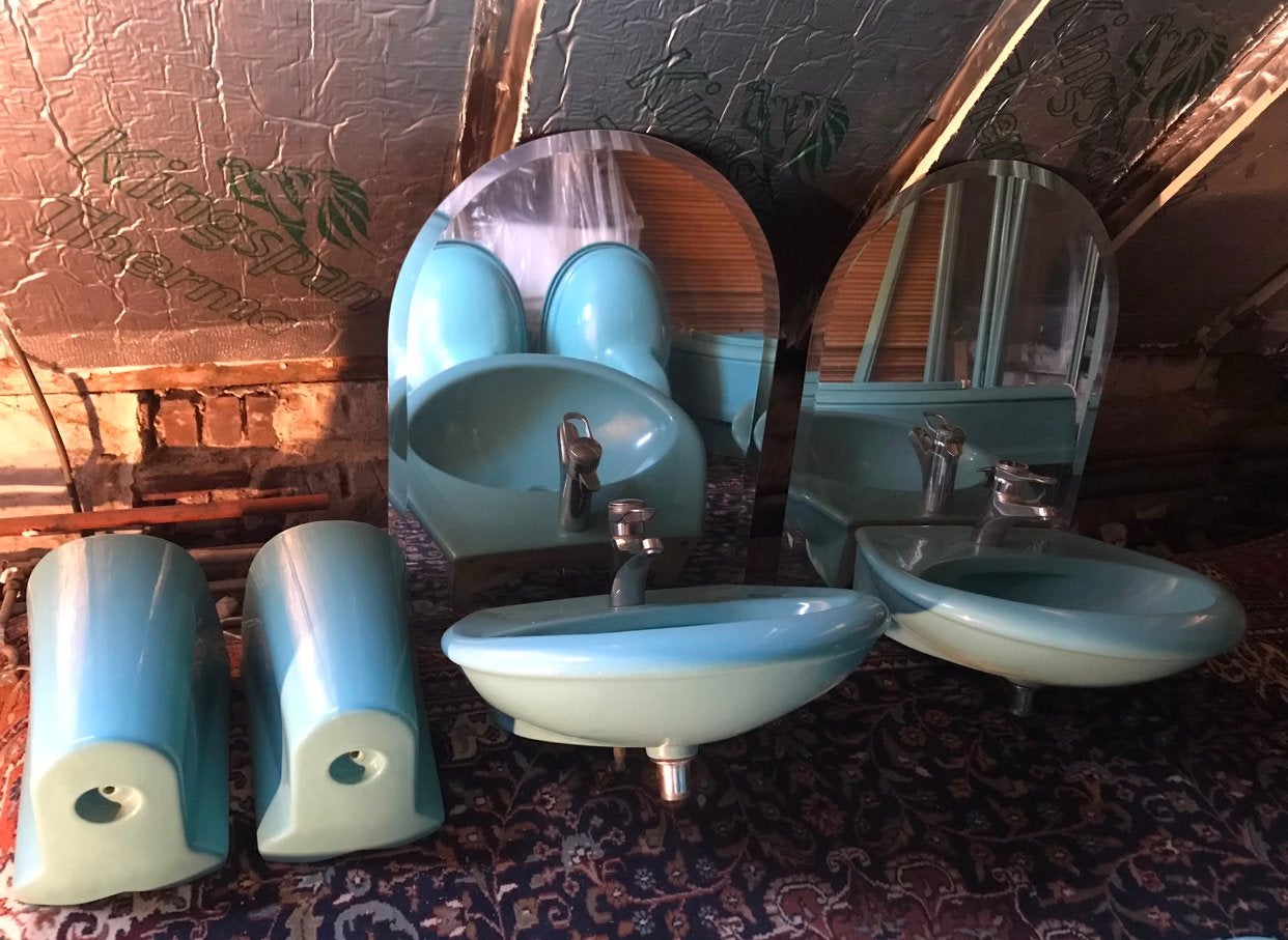 Badkamer erg compleet vintage en bijzonder lichtblauw grohe, Ophalen, Zo goed als nieuw