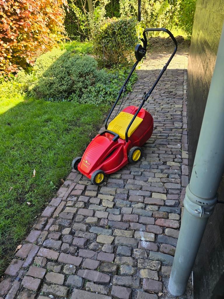 Grasmaaier electrisch Wolf Garten, Tuin en Terras, Ophalen, Elektrische grasmaaier, Opvangbak, 30 t/m 39 cm