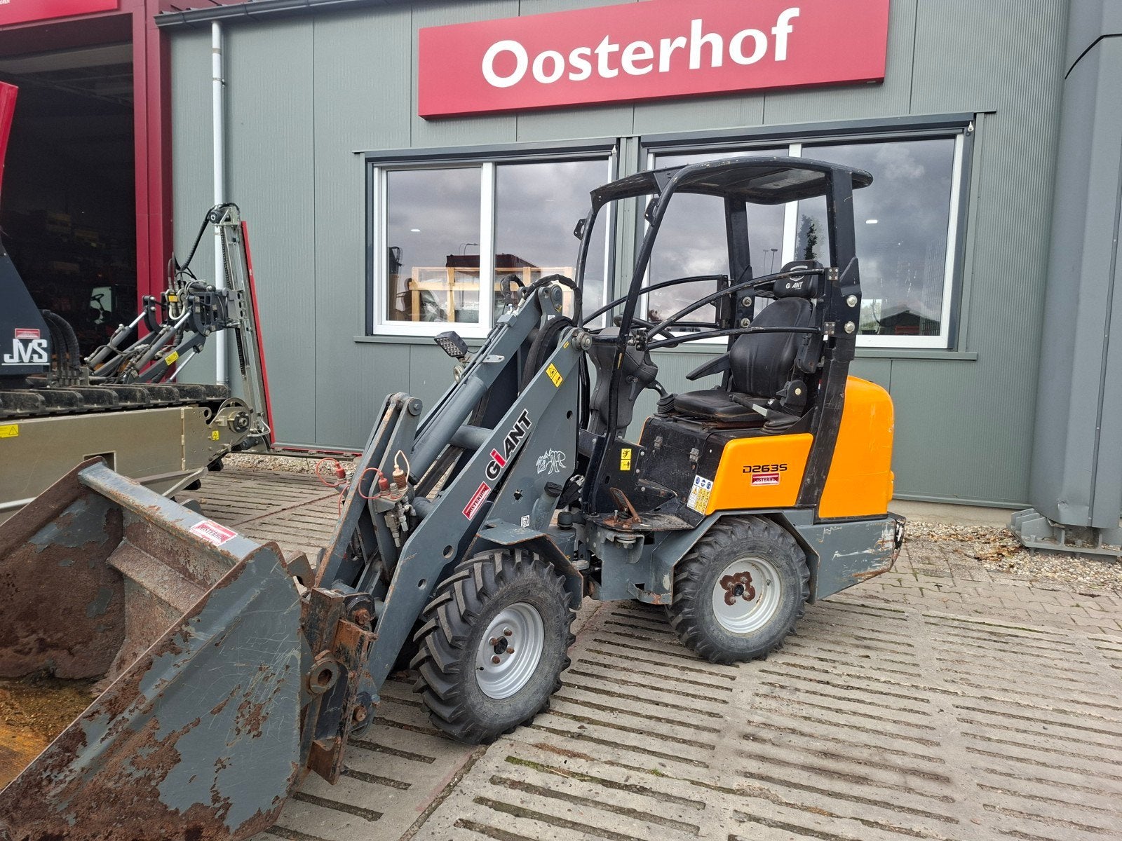 Giant D263S HL Wiellader/ Shovel, Ophalen of Verzenden, Wiellader of Shovel