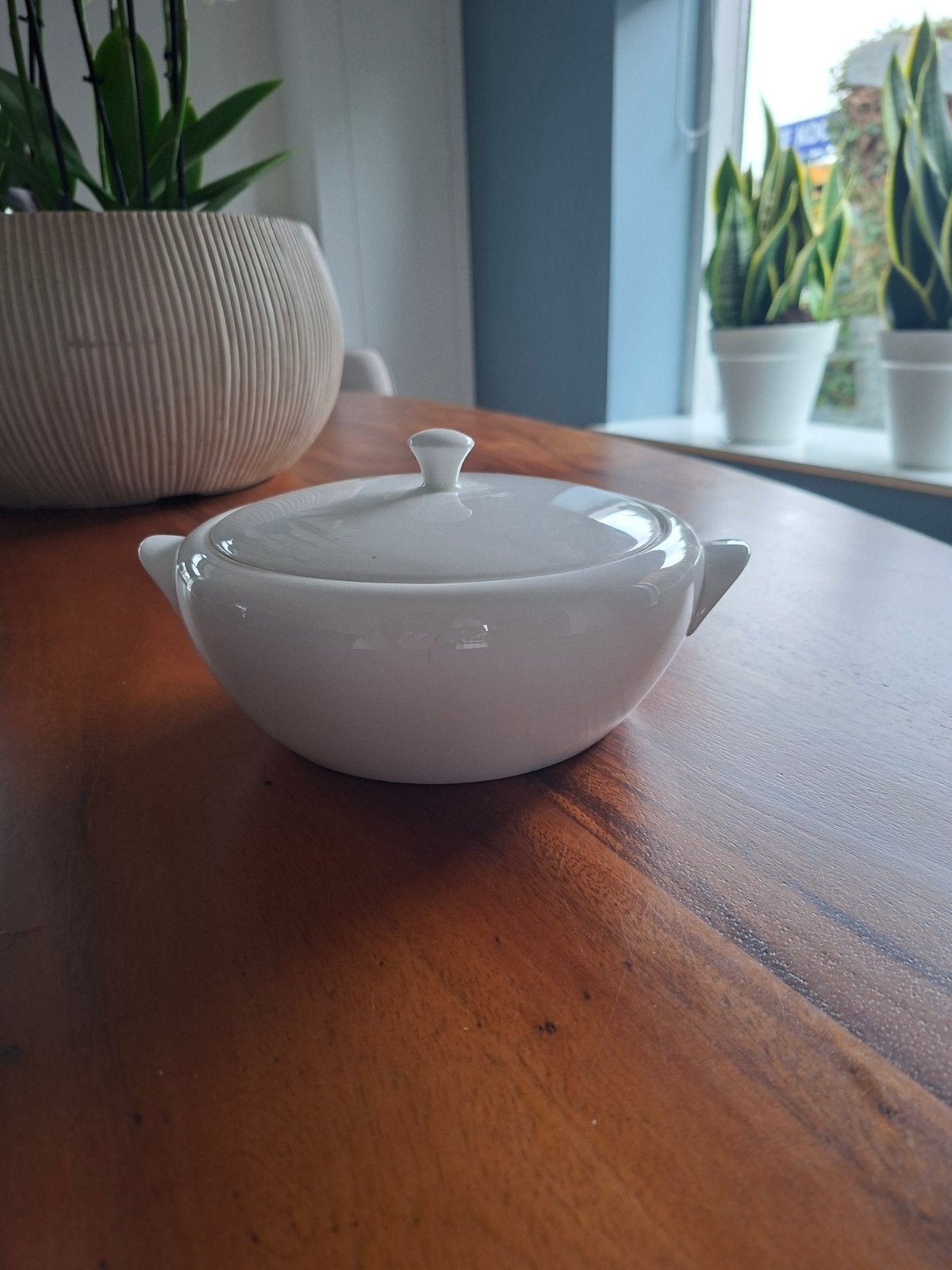 schaal bone china wedgewood, Antiek en Kunst, Ophalen