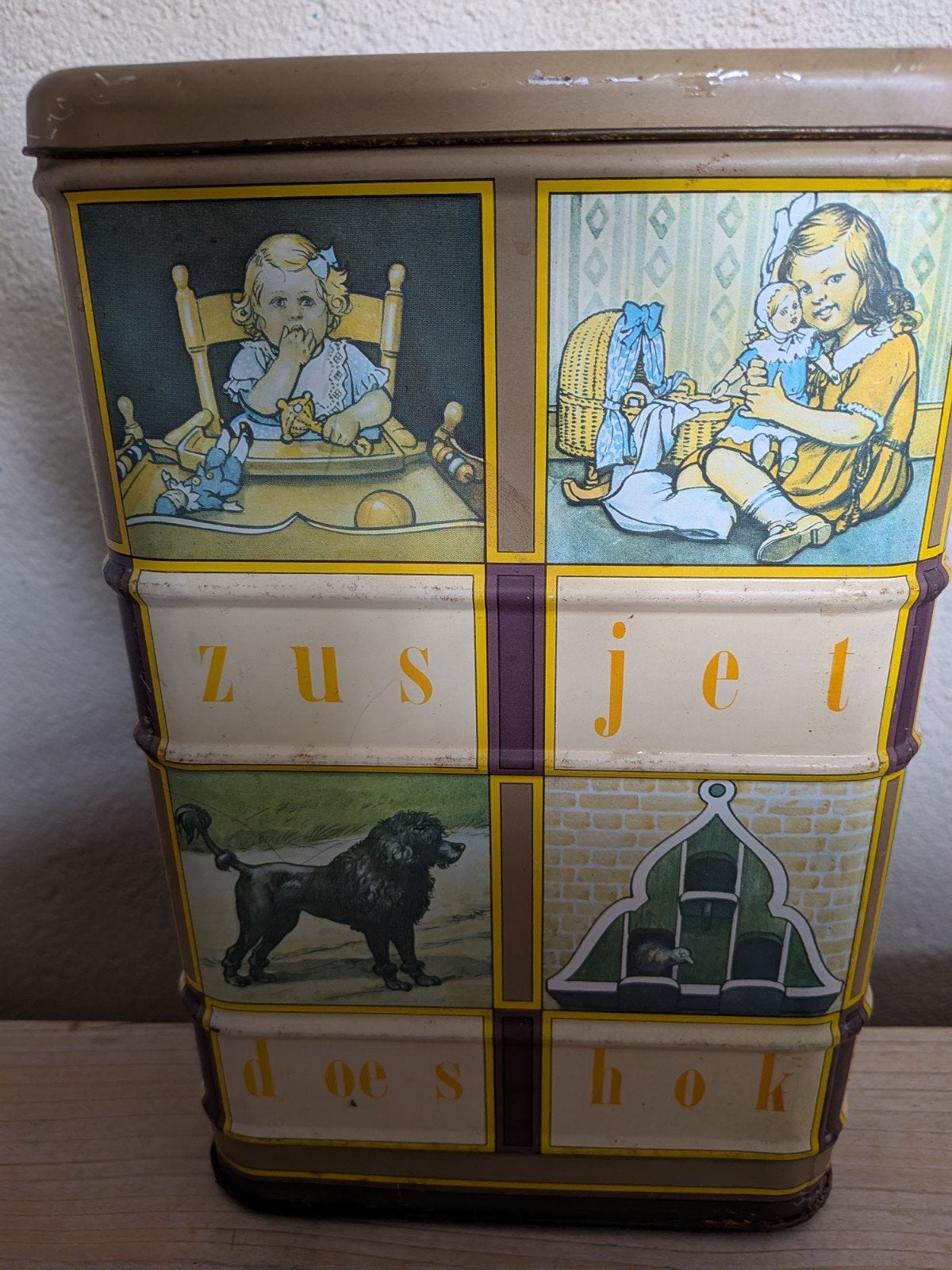 Vintage "Aap Noot Mies" Voorraadblik.
Mooi, hoog vintage bew, Verzamelen, Ophalen, Gebruikt