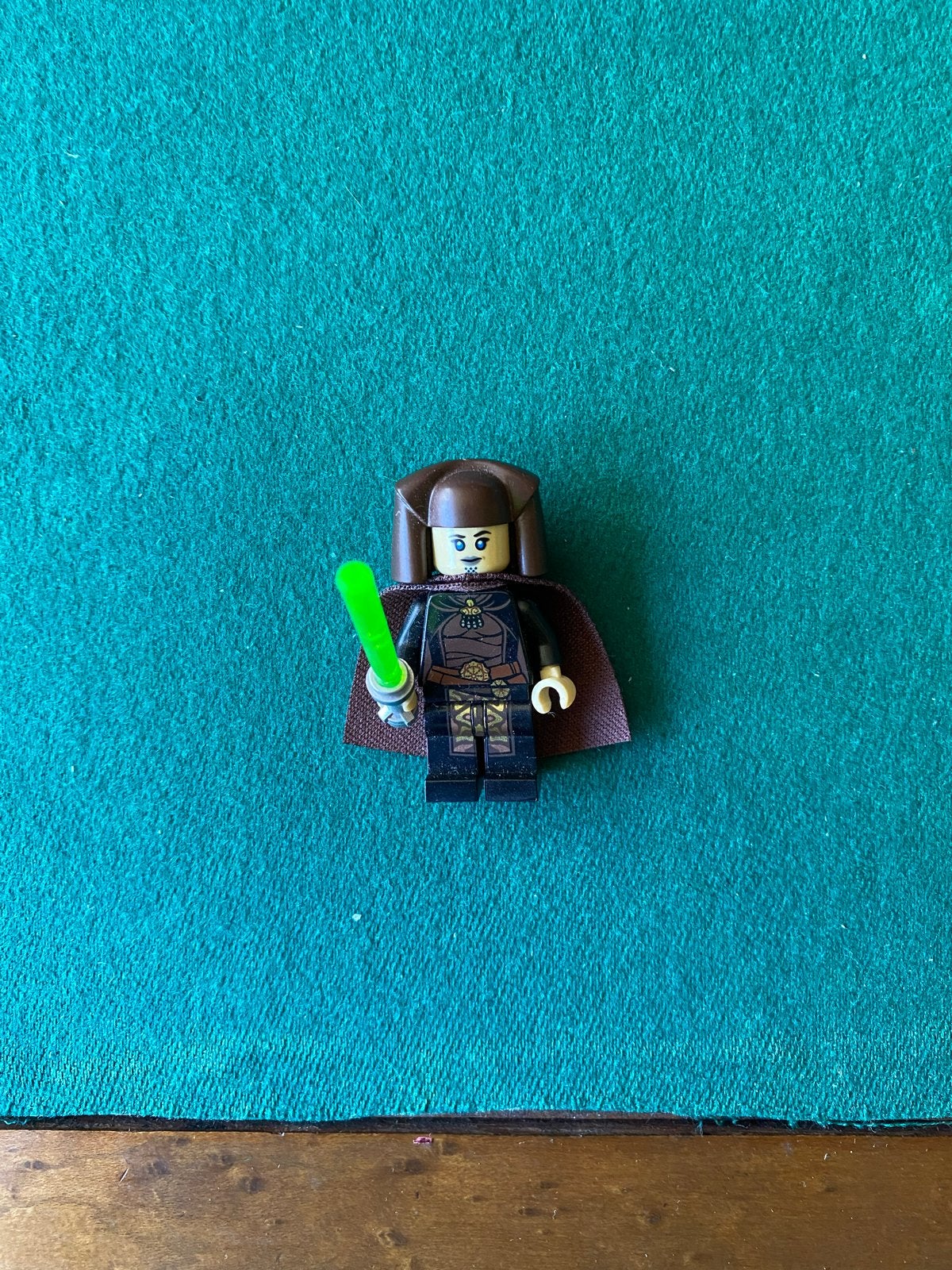 LEGO Star Wars Luminara Unduli Minifiguur met Lichtzwaard, Ophalen of Verzenden, Zo goed als nieuw, Overige merken