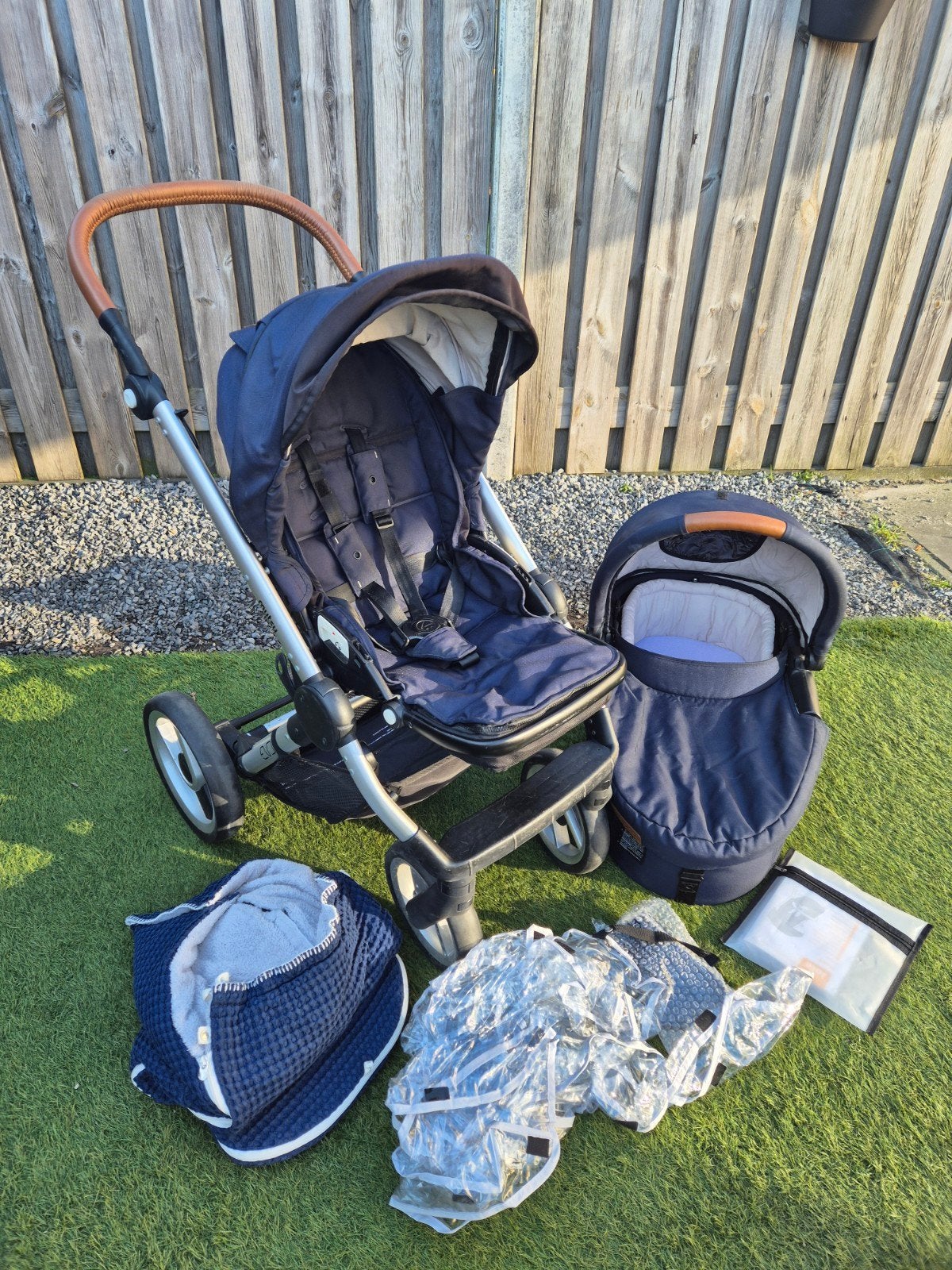 Mutsy Evo kinderwagen. MOET ZO SNEL MOGELIJK WEG!, Ophalen, Gebruikt, Mutsy
