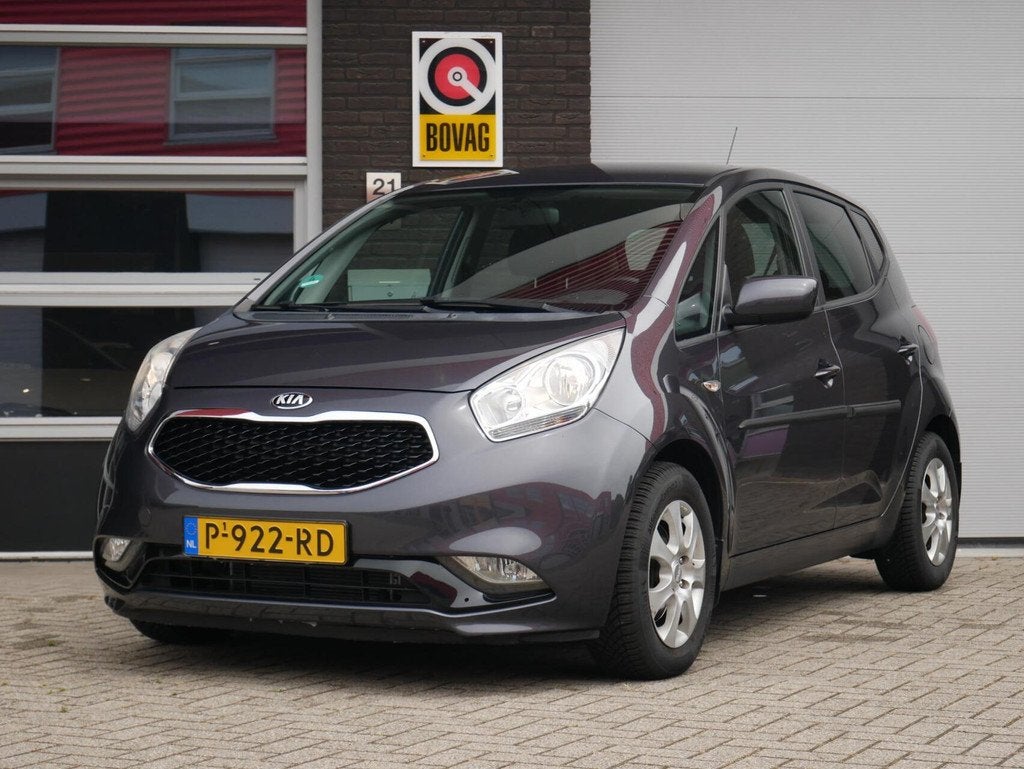 Kia Venga 1.6 CVVT ExecutiveLine Navi+BT| Camera| Stoel verw, Gebruikt, 4 cilinders, Met garantie (alle), 1197 kg
