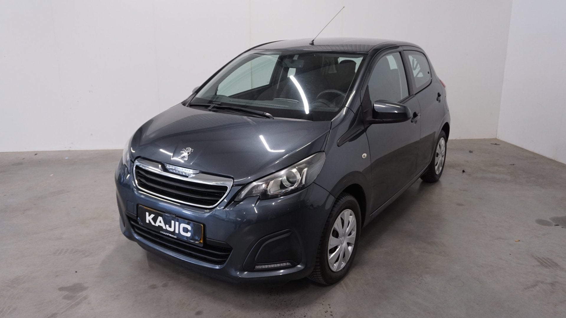 Peugeot 108 1.0 e-VTi Active, Voorwielaandrijving, Gebruikt, 4 stoelen, Leder en Stof