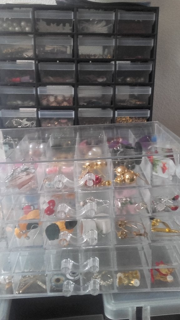 ik heb oorbellen gemaakt, 1 euro p.p., Sieraden, Tassen en Uiterlijk, Ophalen of Verzenden, Nieuw, Overige materialen