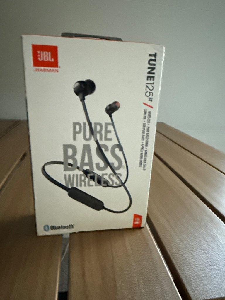 JBL Tune125 Bluetooth oortjes Nieuw in doos, Zwart, In gehoorgang (in-ear), Nieuw, Ophalen of Verzenden
