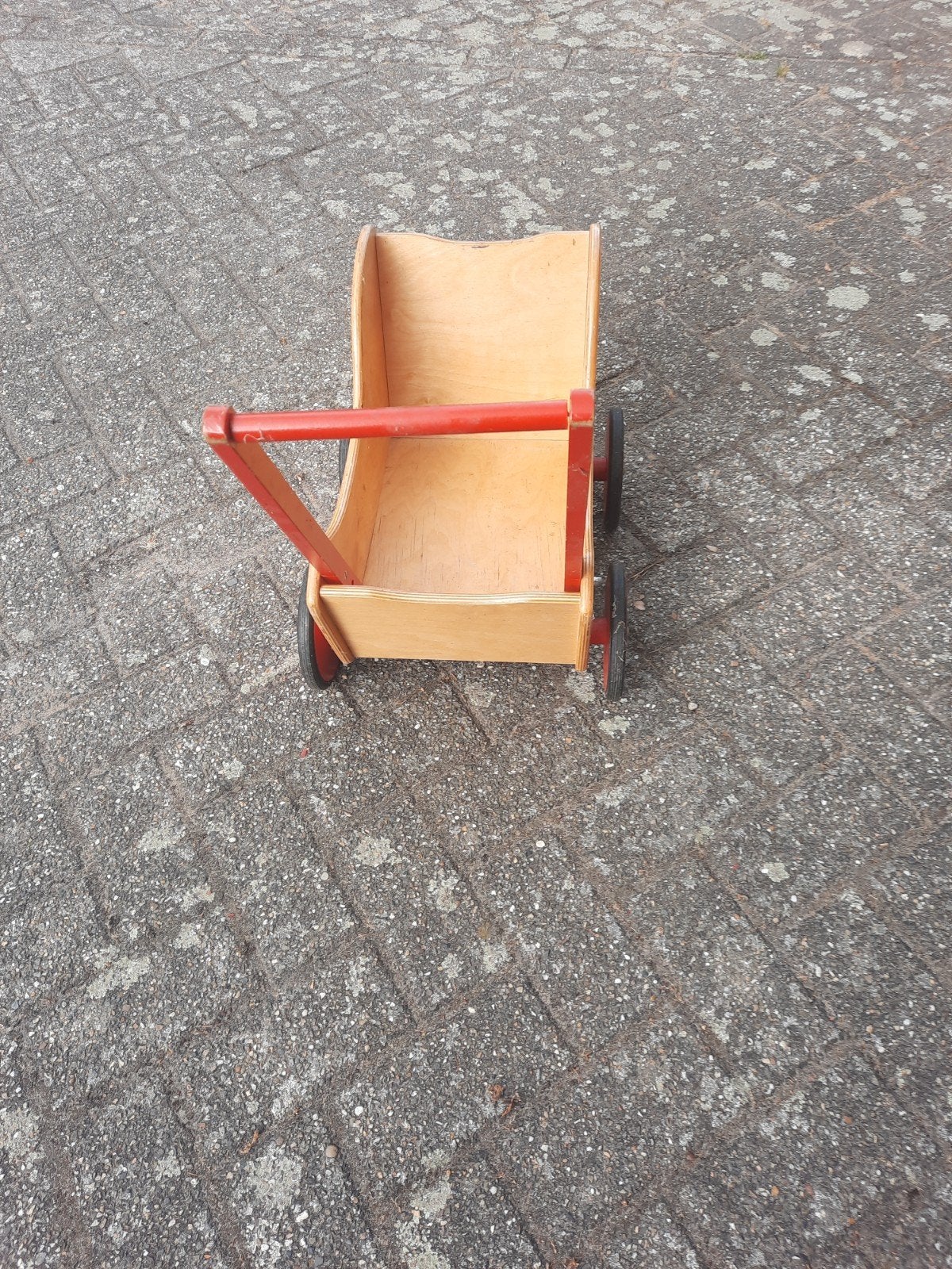 mooie poppenwagentje, Ophalen, Gebruikt, Overige merken