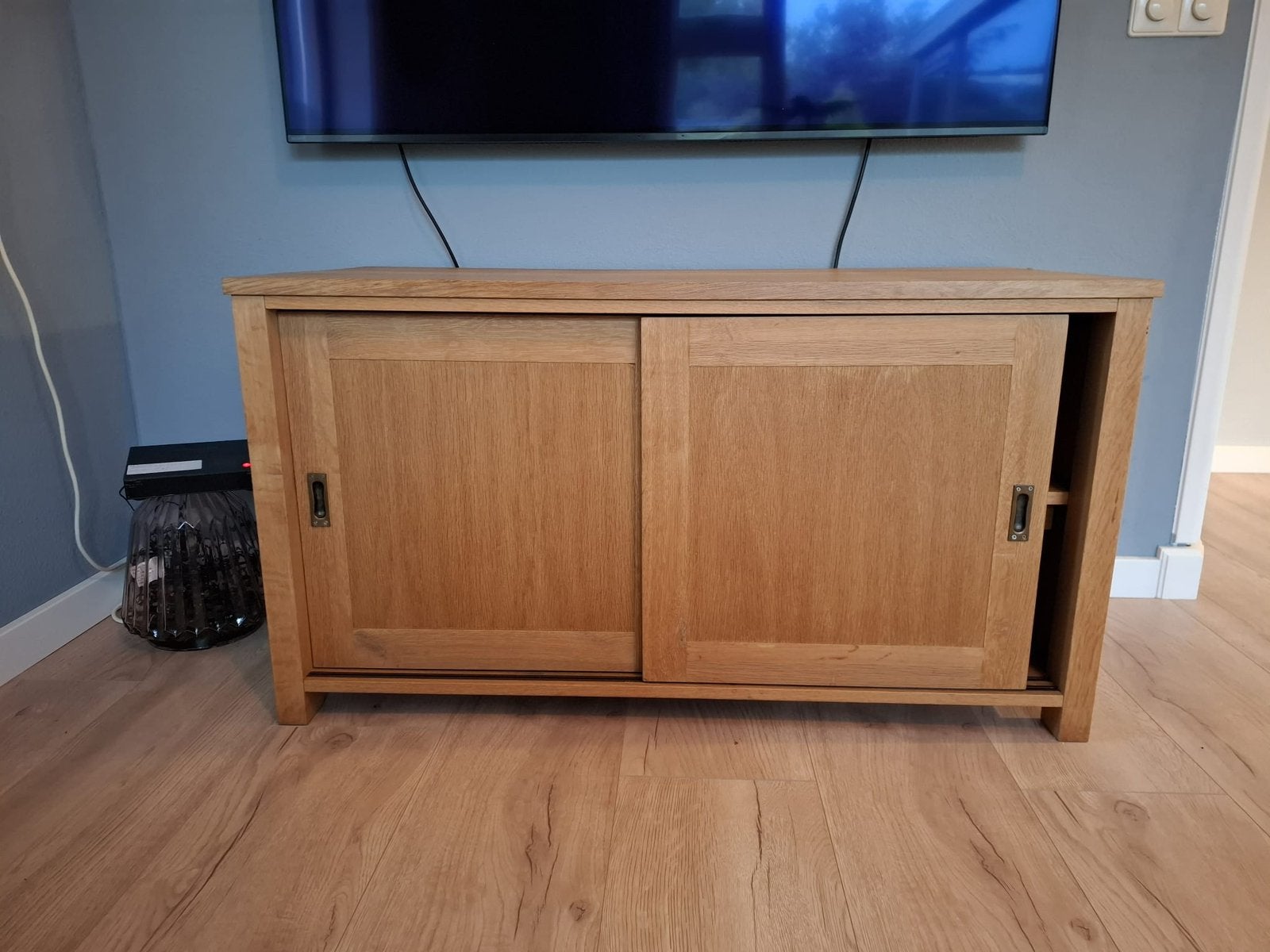 Massief eiken tv kastje, Ophalen, Gebruikt, 50 tot 100 cm, Minder dan 100 cm
