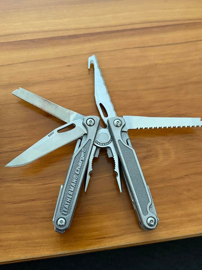 Leatherman Charge zakmes, Ophalen of Verzenden, Zo goed als nieuw