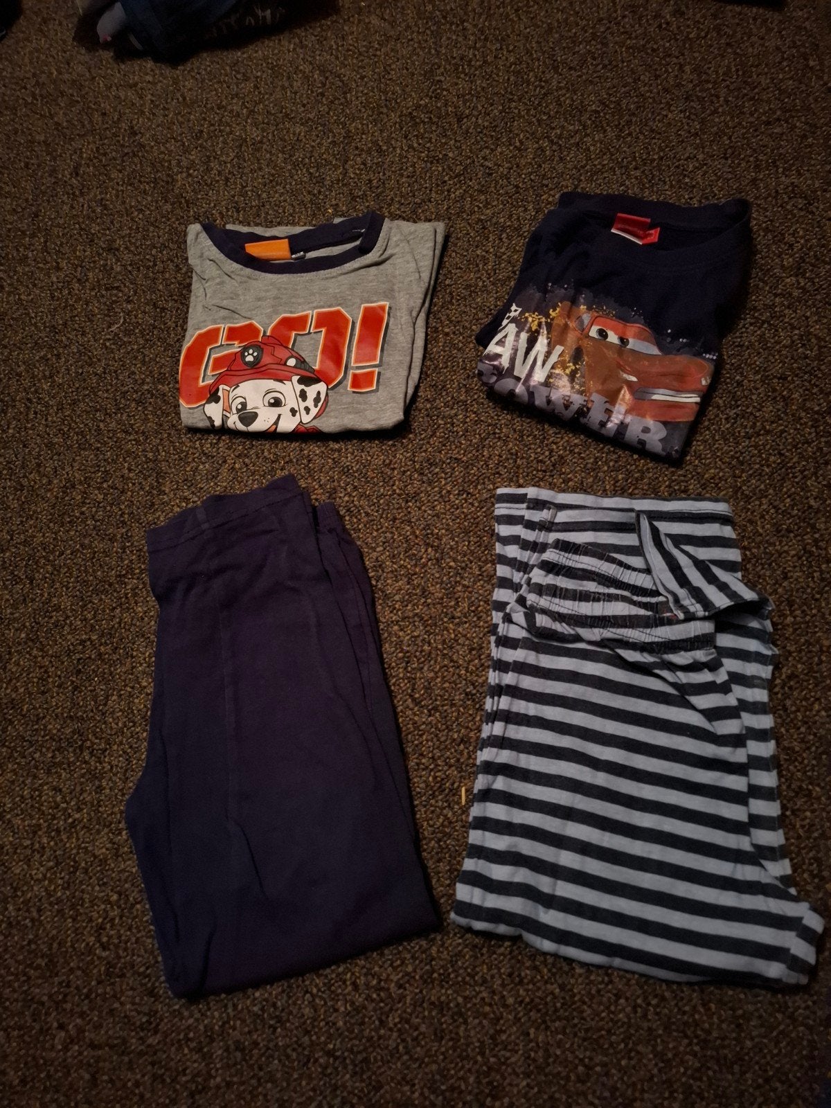 Pyjama maat 116 (Paw Patrol en Cars), Nacht- of Onderkleding, Gebruikt, Ophalen of Verzenden, Jongen