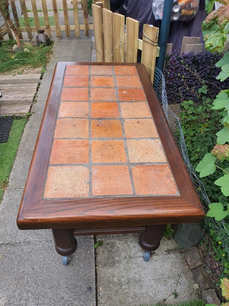 Stevige tafel, Ophalen, Rechthoekig, 50 tot 100 cm, Minder dan 50 cm