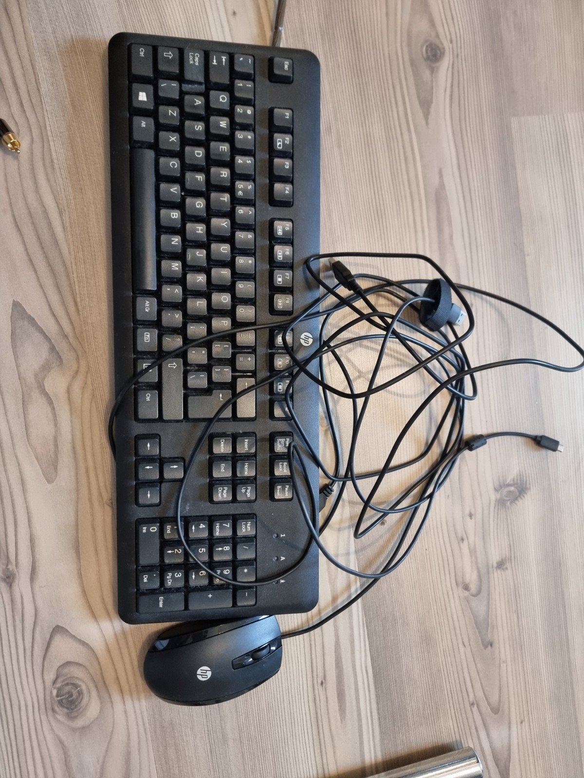 HP Bedraad Toetsenbord (QWERTY) en Muis Set - Gebruikt, Ophalen, Gebruikt, Toetsenbord en muis-set, HP