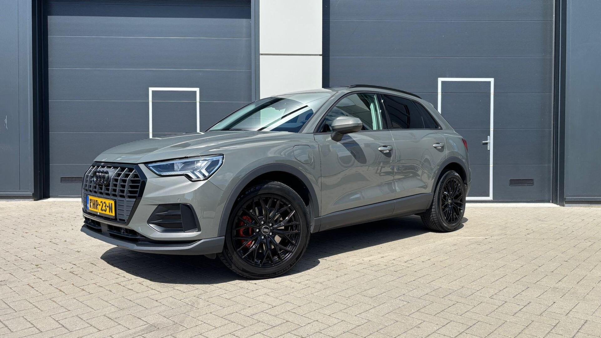 Audi Q3 45 TFSI e Advanced edition Adaptief|Elek Stoel|PANO!, Auto's, Euro 6, 245 pk, Hybride Elektrisch/Benzine, SUV of Terreinwagen