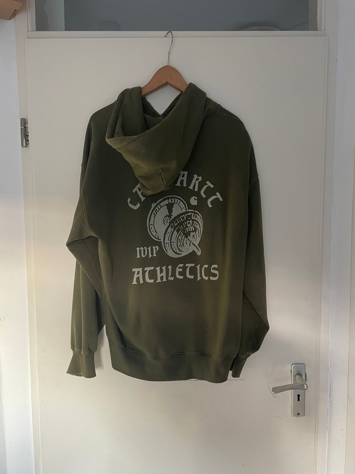 Carhartt Wip hoodie “Class of 89” maat M., Ophalen of Verzenden, Zo goed als nieuw, Maat 48/50 (M), Groen