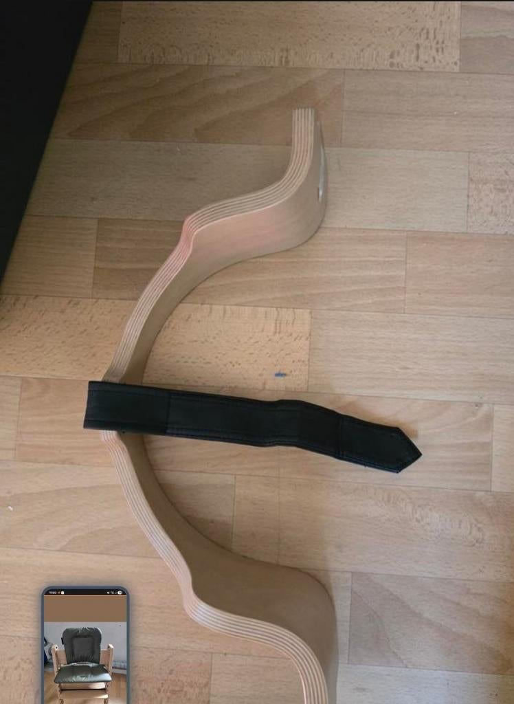 Kidsmill Kinderstoel met beugel en leren kussen, Kinderen en Baby's, Kinderstoelen, Ophalen