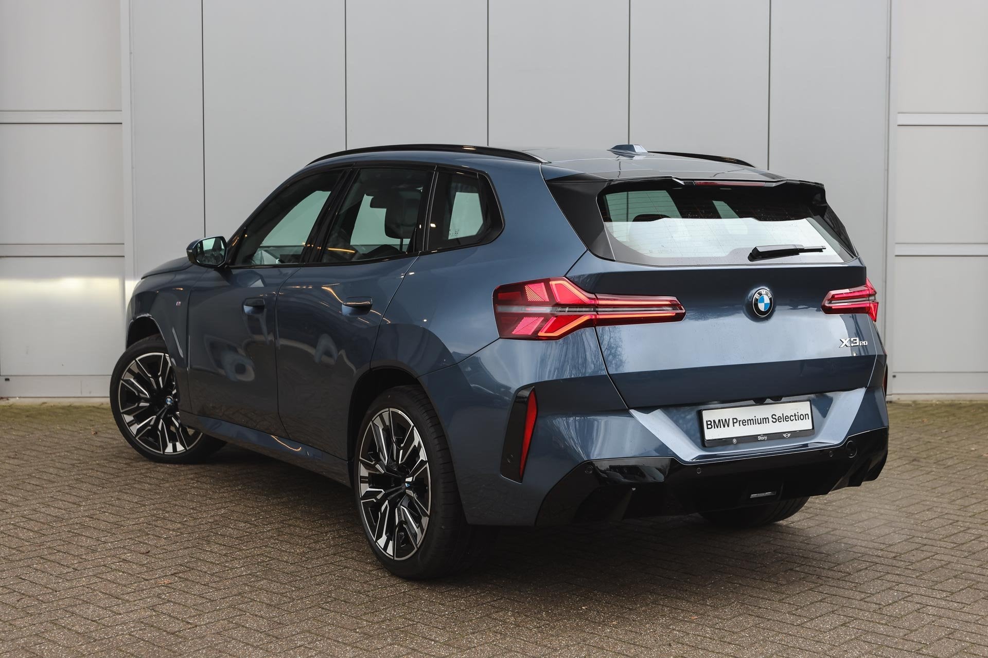 BMW X3 20 xDrive High Executive M Sport Automaat / Panoramad, Auto's, Gebruikt, Blauw, Bedrijf, Vierwielaandrijving