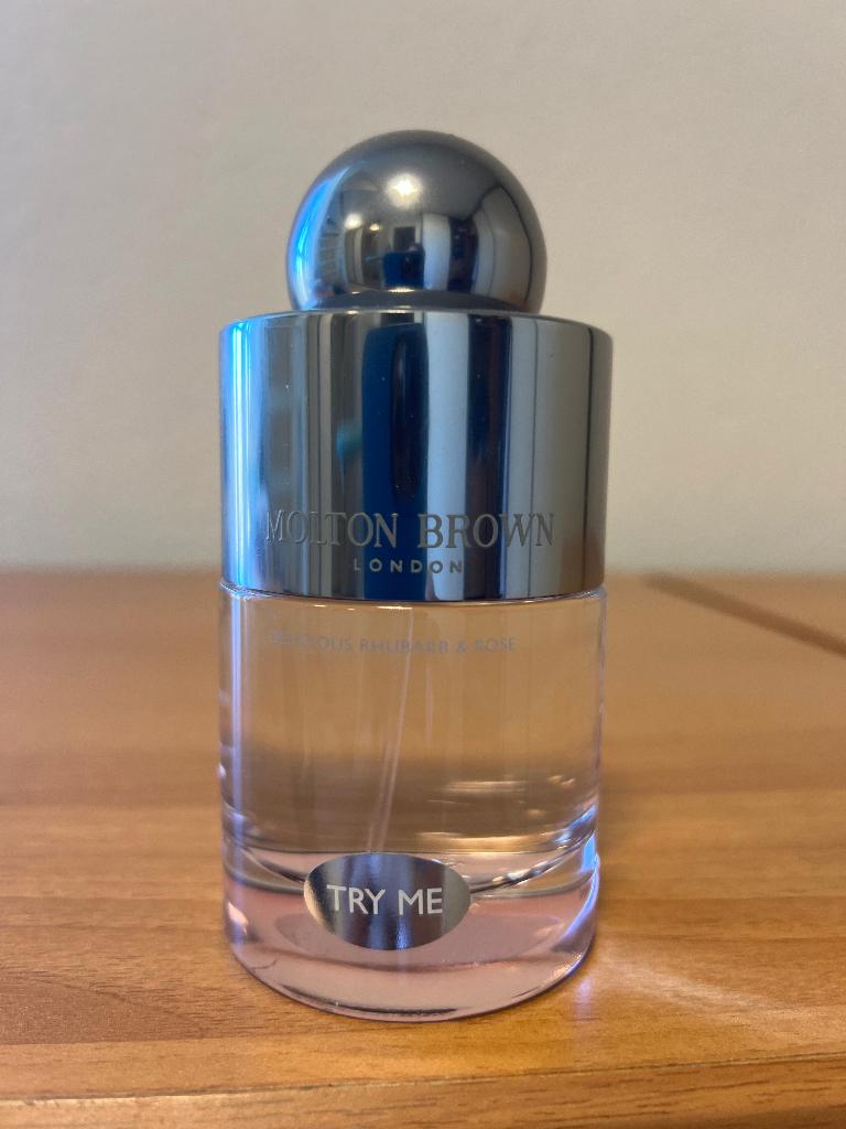 Molton Brown Delicious Rhubarb & Rose, Ophalen of Verzenden, Nieuw