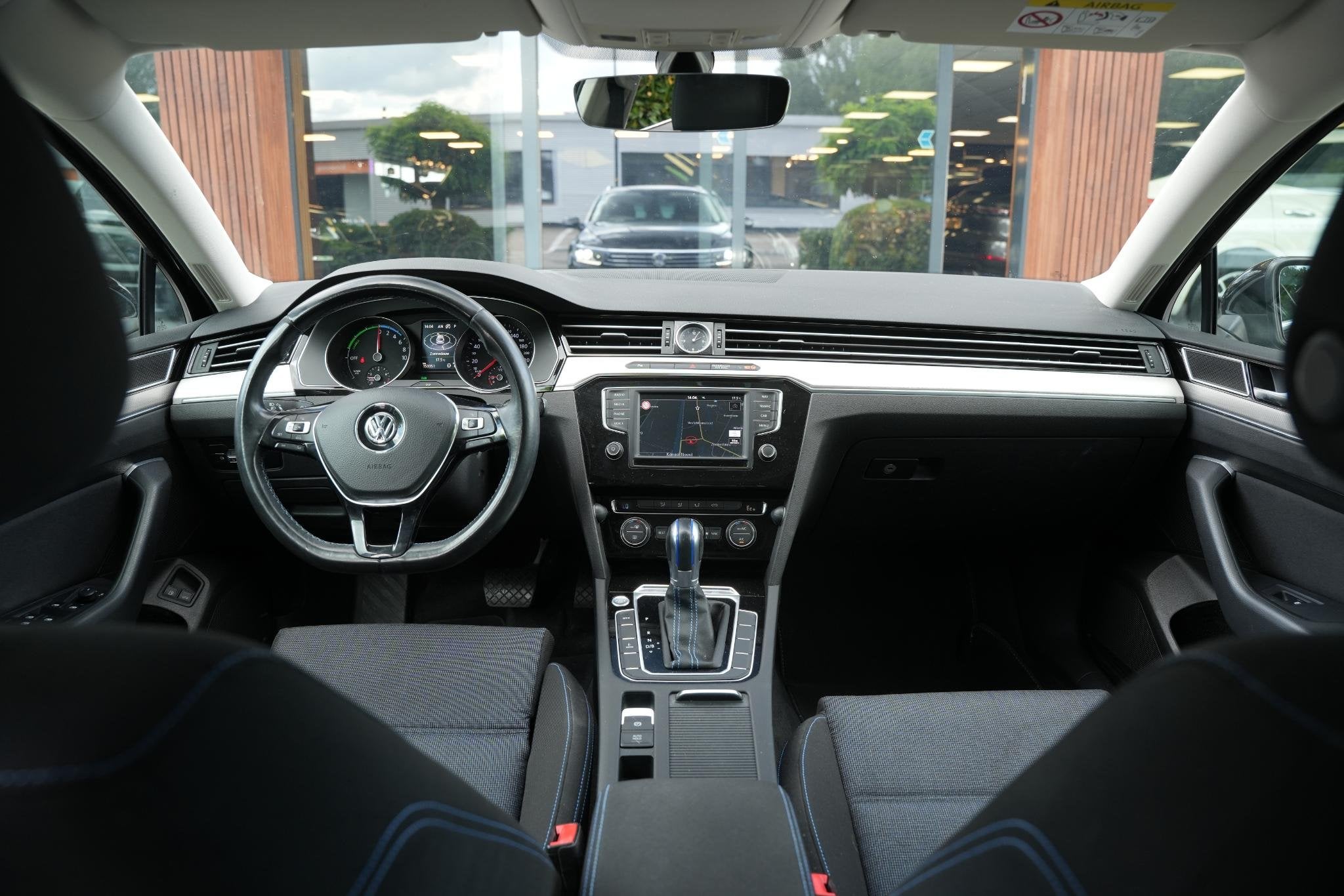 Volkswagen Passat Variant 1.4 TSI GTE Cruise Clima PDC Navig, Stof, Gebruikt, 4 cilinders, Zwart