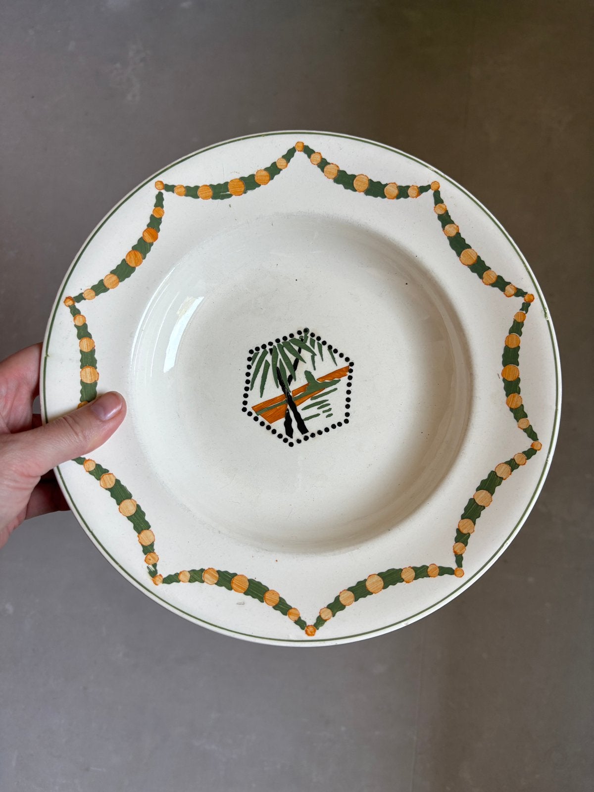 Antieke Longwy borden, Ophalen of Verzenden