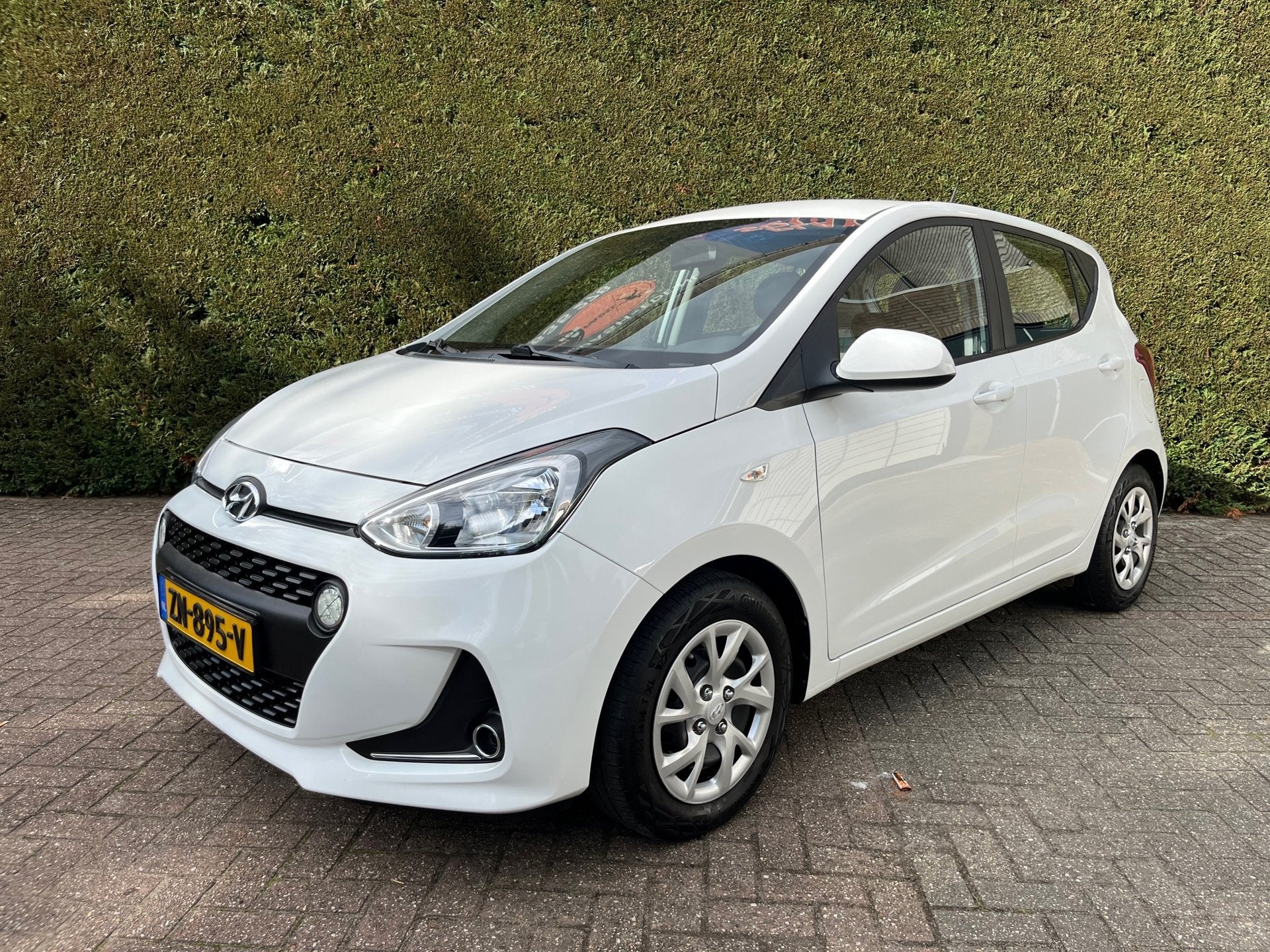 Hyundai I10 1.0i Comfort, Apple carplay, cruise, pdc, navi ,, Auto's, Gebruikt, 4 stoelen, Wit, Bedrijf