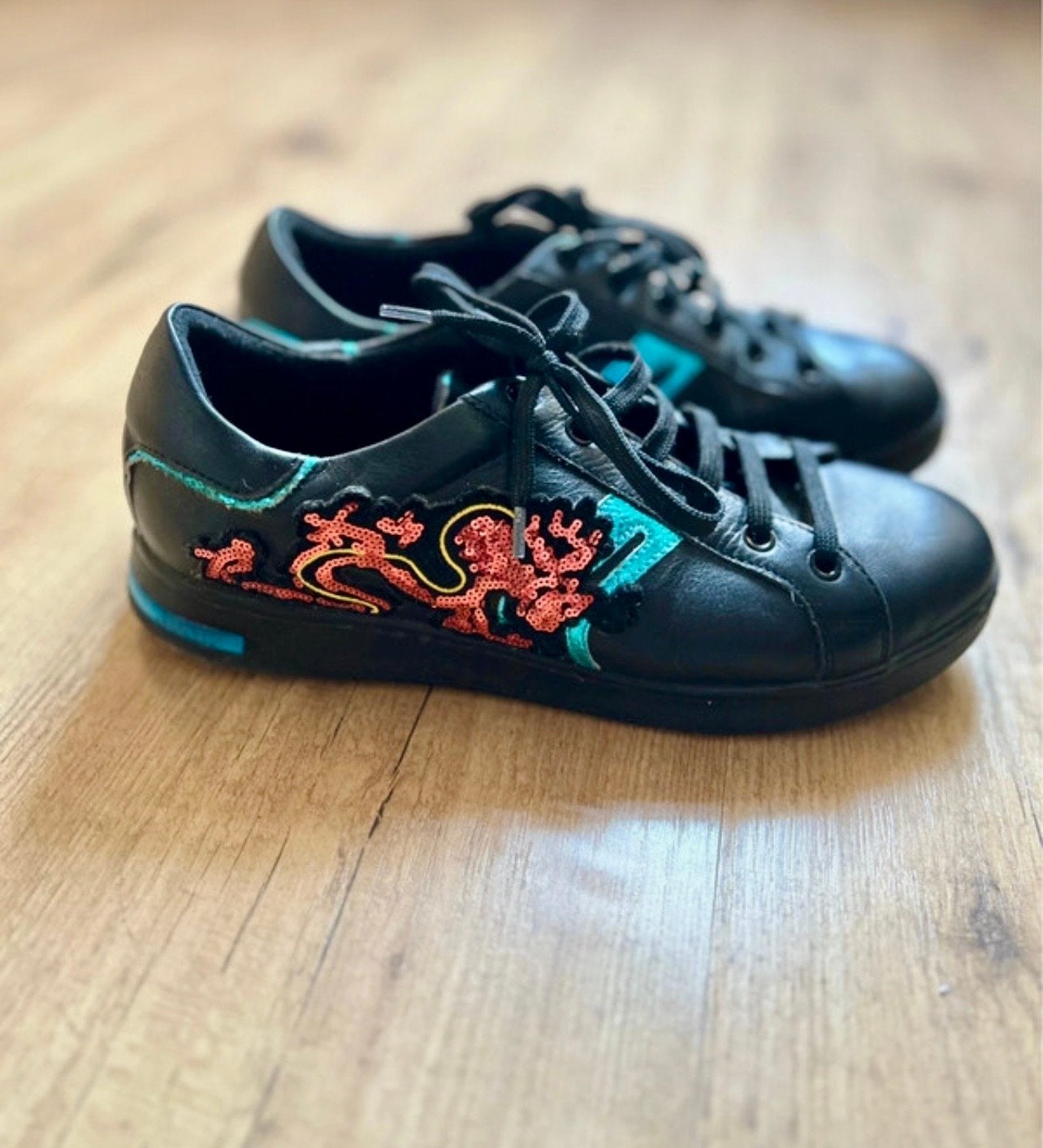 Geox Respira D Jaysen sneakers maat 37 met draak design, Ophalen of Verzenden, Zo goed als nieuw, Zwart, Sneakers of Gympen