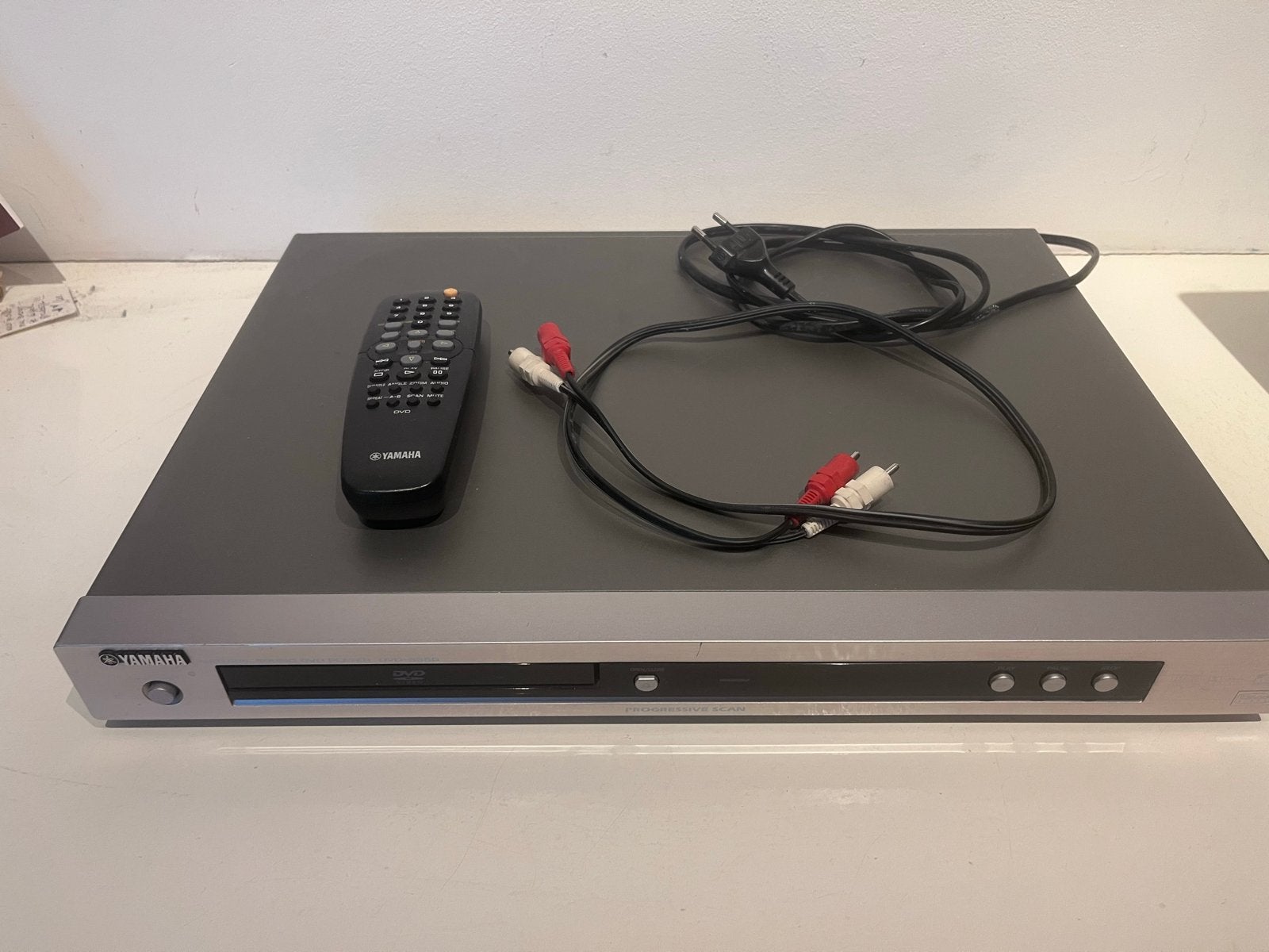 Yamaha DVD S-550 DVD-speler met afstandsbediening, Audio, Tv en Foto, Dvd-spelers, Ophalen of Verzenden, Gebruikt, Dvd-speler
