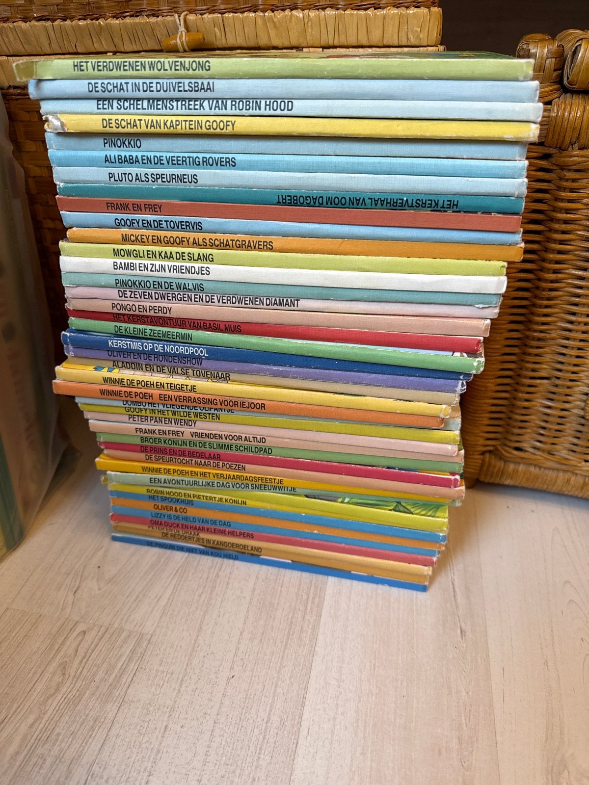 Grote collectie Disney boeken - Vintage kinderboeken, Ophalen of Verzenden, Gelezen, Fictie algemeen