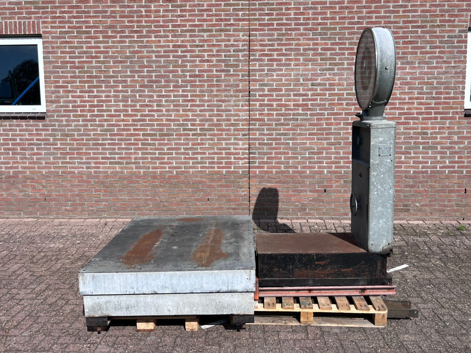 Berkel plateau weegschaal (2000 kg), Doe-het-zelf en Verbouw, Weegschalen, Ophalen, Zo goed als nieuw, Vloerweegschaal, 200 kg of meer